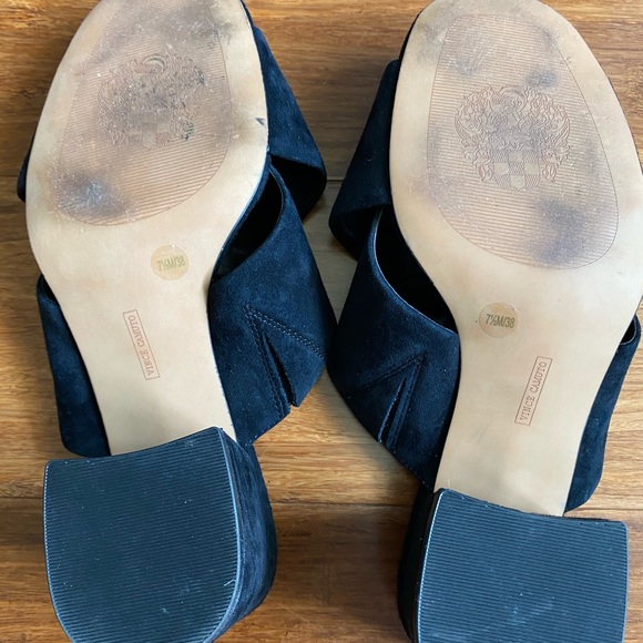 Vince Camuto > Suede heeled sandals - Picture 4 of 5